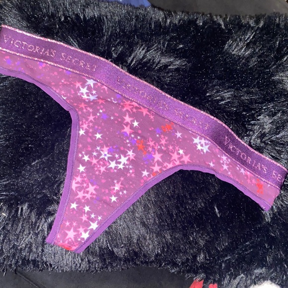 Vs thongs - Picture 1 of 3